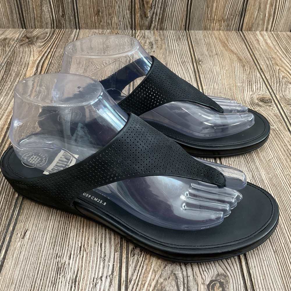 Fiflop Womens Banda Perforated Comfort Black Leather Thong Sandal C02-001 Size 9